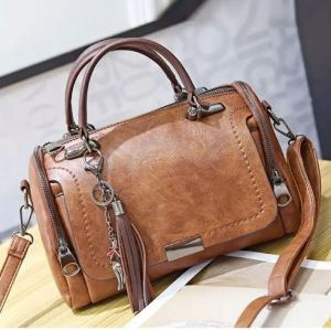 Купить Жіноча сумка через плече на блискавці зі знімним ремінцем з китицями  