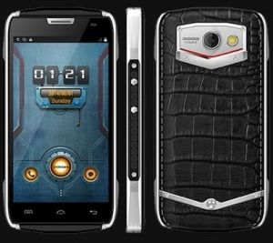 Купить DOOGEE Titans 2 DG700 (Black), 4,5' IPS экран, DUAL SIM, 4х ядерный процессор 1,3 GHz, оперативная память 1GB, ROM 8 Gb, Android 5.0